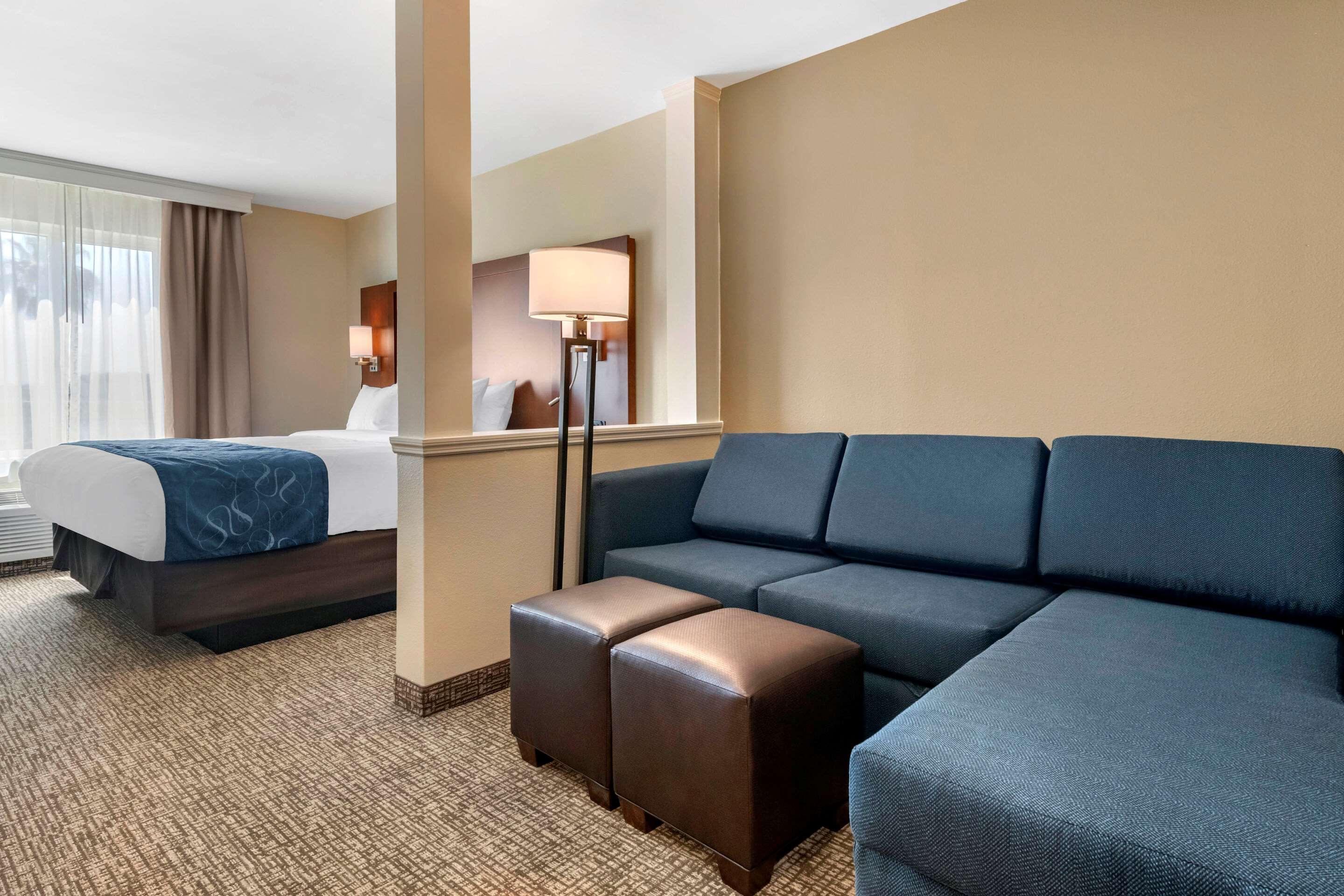 Comfort Suites Daytona Beach - Speedway Zewnętrze zdjęcie