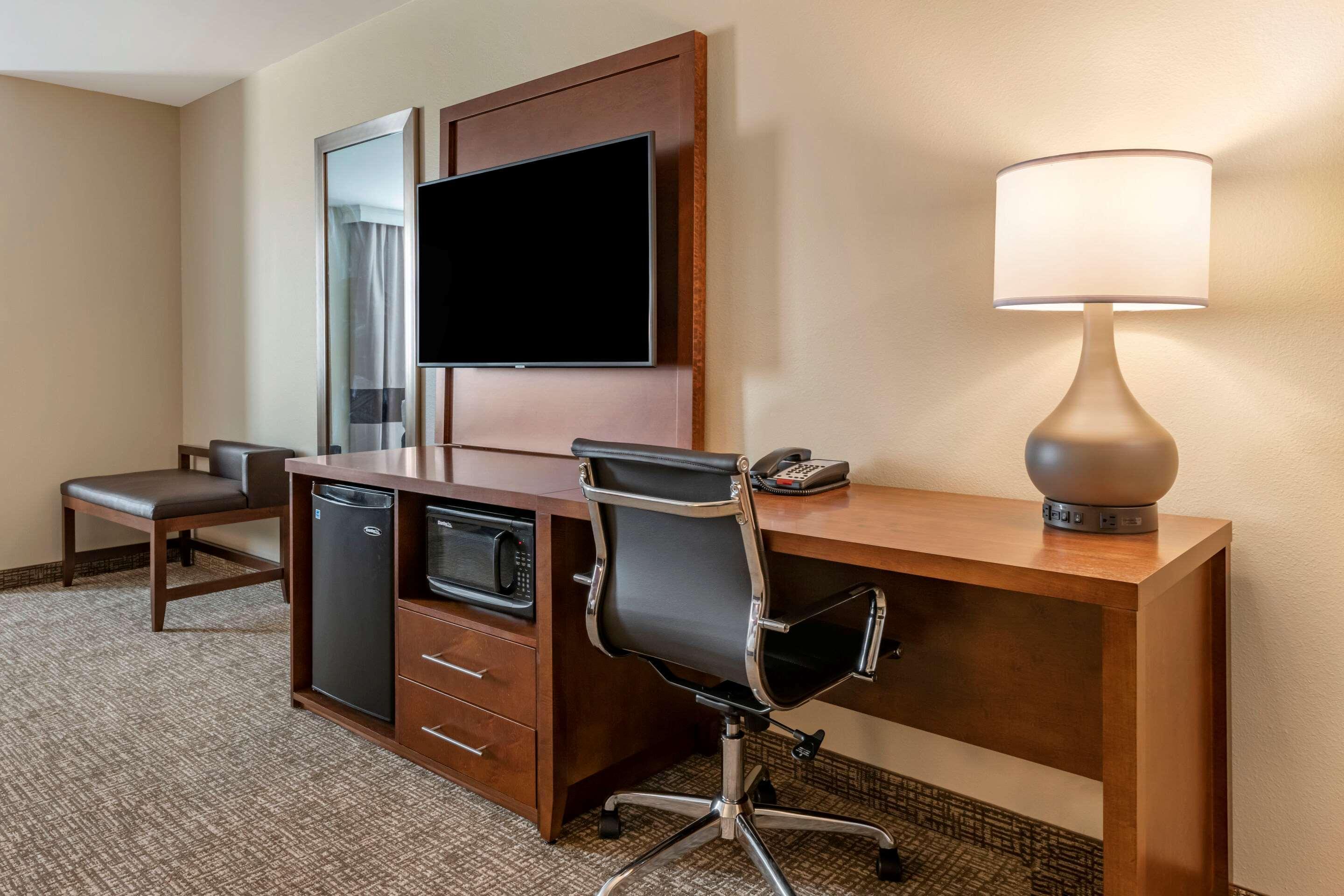 Comfort Suites Daytona Beach - Speedway Zewnętrze zdjęcie