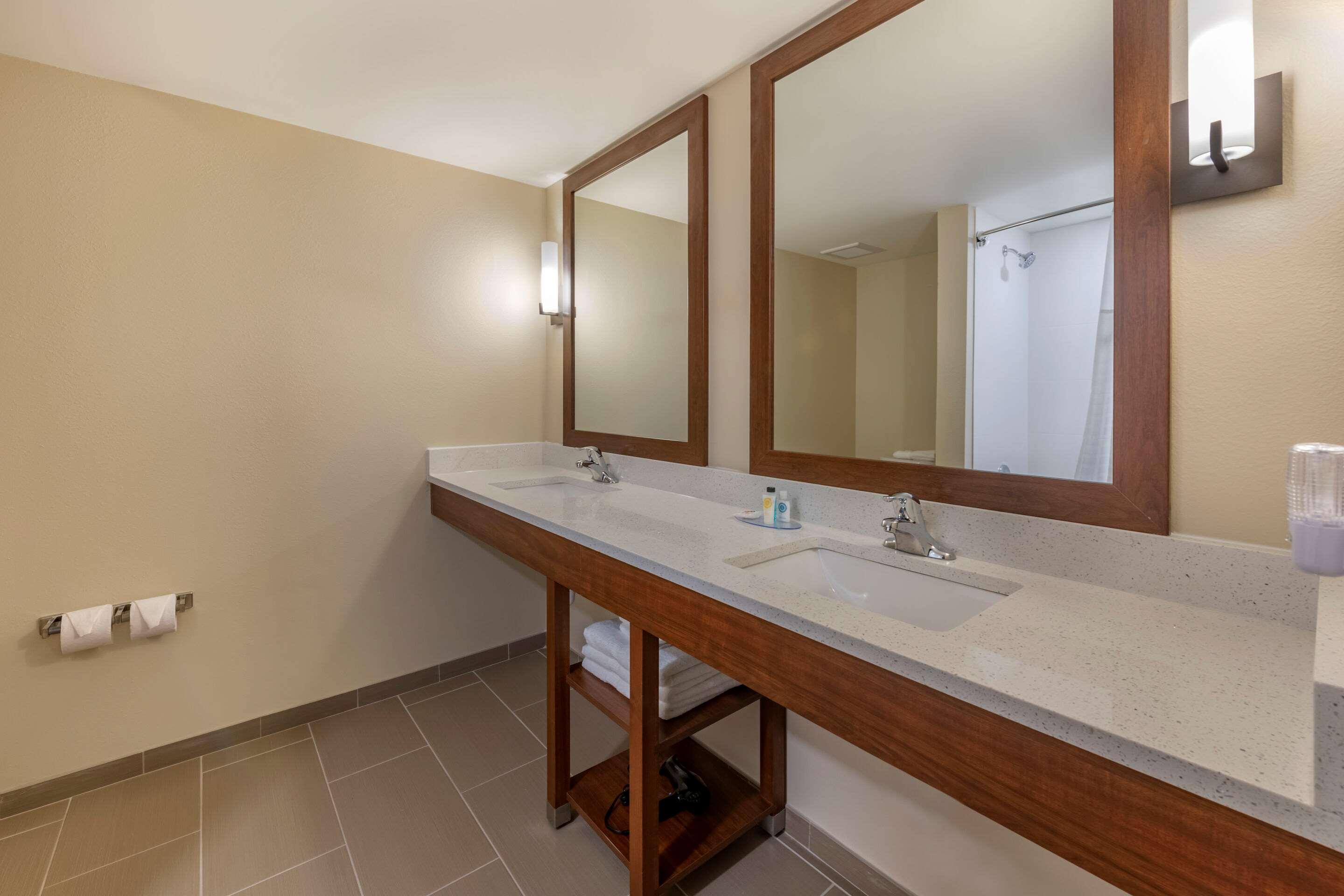 Comfort Suites Daytona Beach - Speedway Zewnętrze zdjęcie