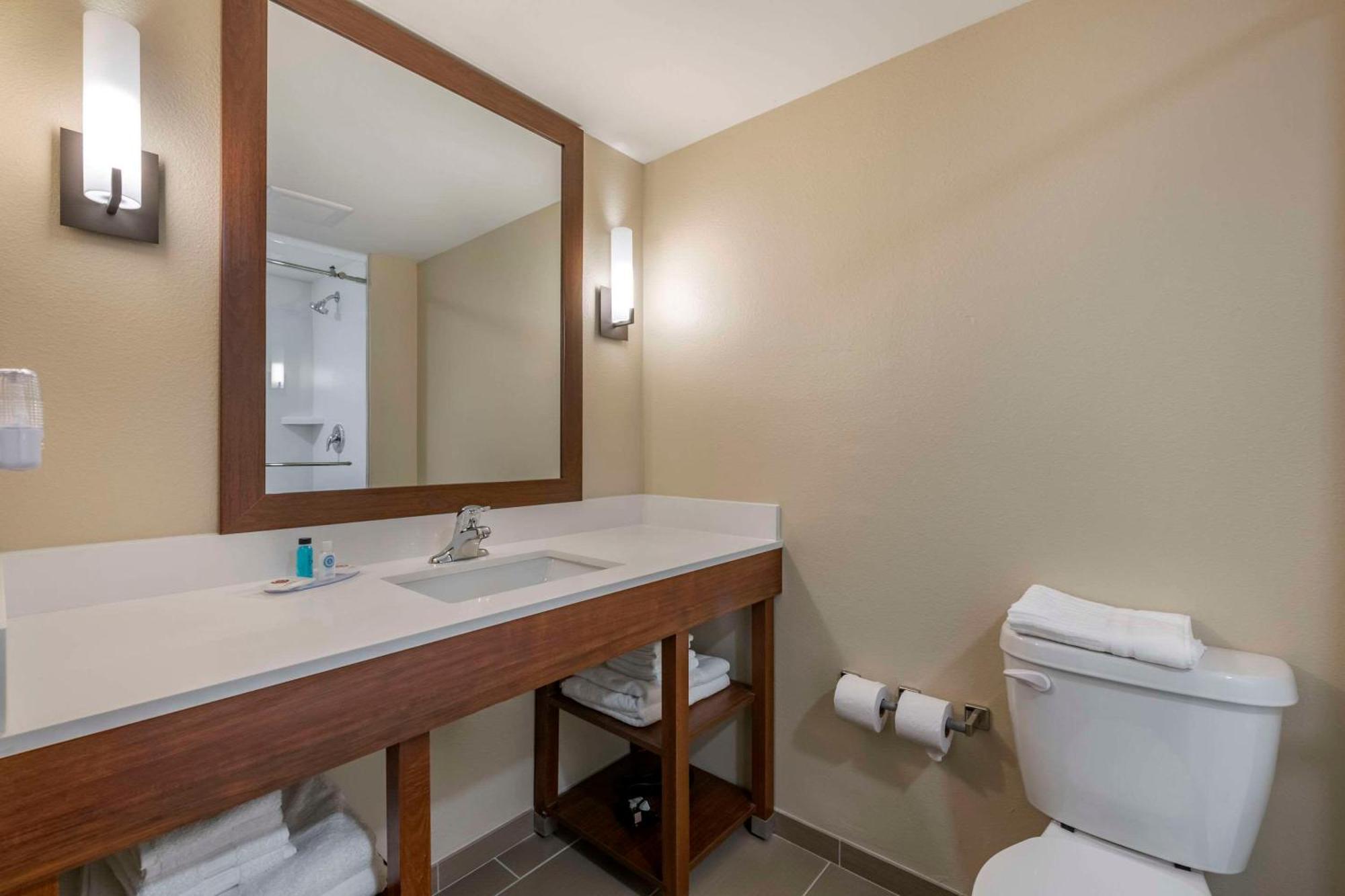 Comfort Suites Daytona Beach - Speedway Zewnętrze zdjęcie